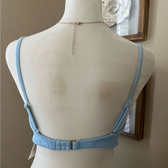 Cyn & Luca Pastel Blue Textured Swim Top Gold Hooks Adjustable Straps SZ XL NWT - Picture 4 of 5
